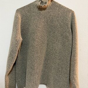Cozy Tan Women's Large turtleneck sweater -very soft